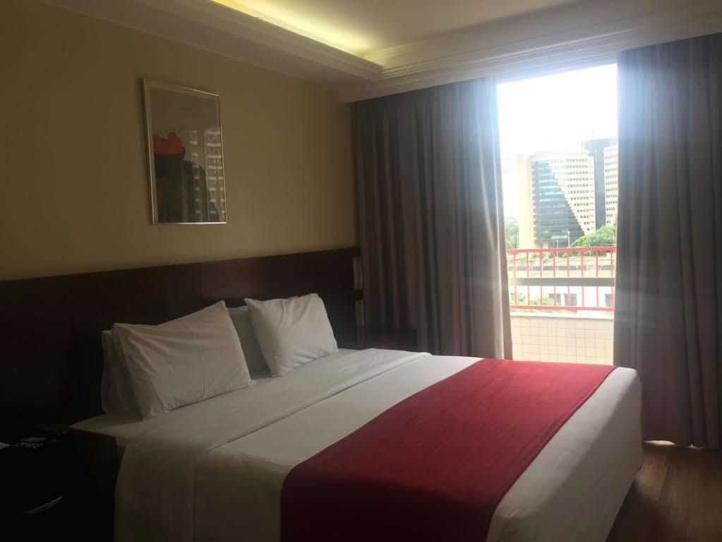 Plaza Bittar Hotel Brasilia Exterior photo